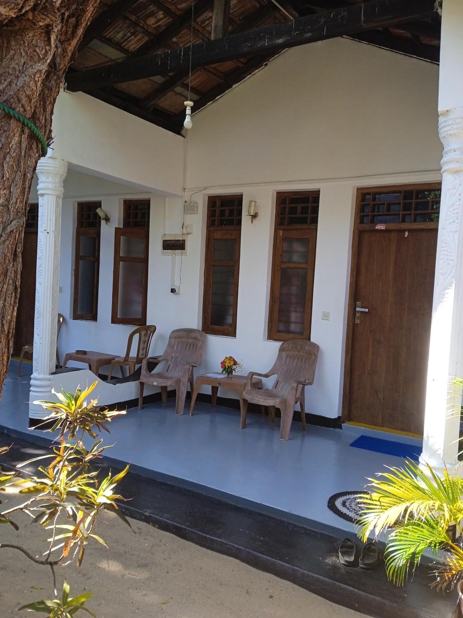 Hotel Aaliya Bay Arugam Bay Zewnętrze zdjęcie